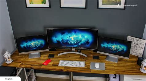 Curved vs. Flat Monitors: A Comparison - Top 10 Picks & Ratings