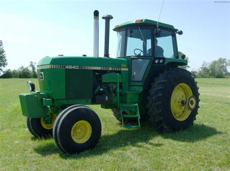 1982 John Deere 4640 Tractors - Row Crop (+100hp) - John Deere MachineFinder