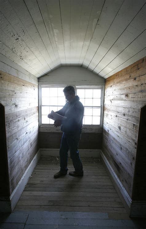 Preserving Middle Bay Light: Inspection finds the lighthouse structure is about 90 percent ...