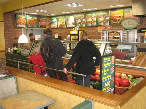 Subway Vegan Options in 2022: Best Sauce, Bread, Pattys, Sandwiches – Future Kind