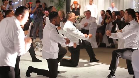 Groom displays Maori heritage through powerful wedding haka - ABC7 Los ...