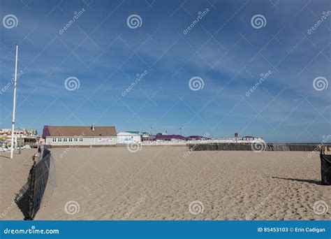 Martell`s Tiki Bar at Point Pleasant Editorial Stock Photo - Image of ...