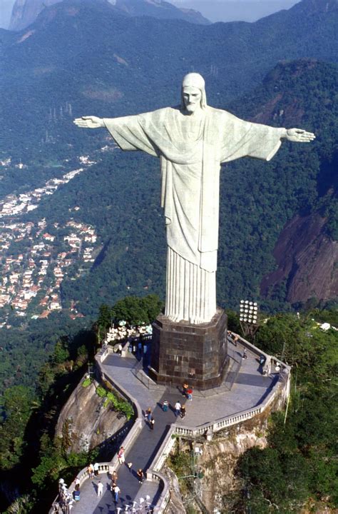 What A Wonderful World: Statue Of Christ The Redeemer