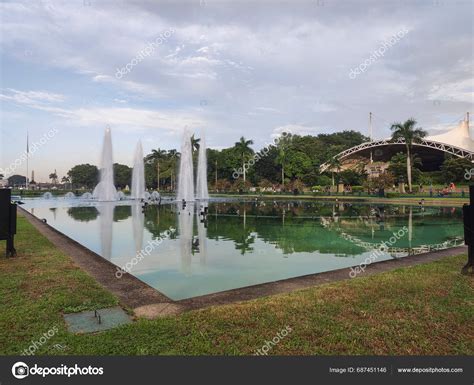 Manila Philippines Oct 2023 Rizal Park Morning Fountain Manila ...