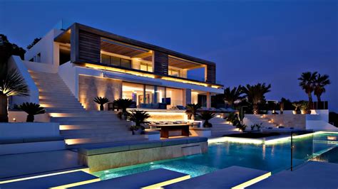 Luxury Modern Villa