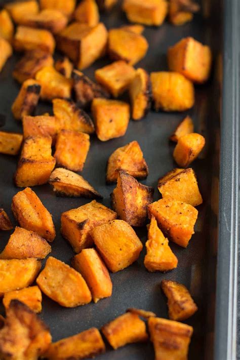 Make easy roasted sweet potatoes with just 5 ingredients in less than 30 minutes. T… | Sweet ...