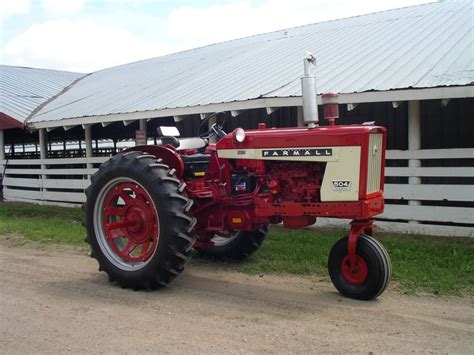 Farmall 504 Diesel | Farmall, Farmall tractors, Tractors