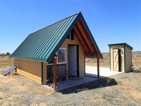 200 Sq. Ft. Off Grid Tiny House