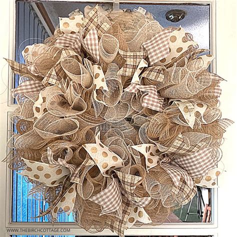 How to Make a Deco Mesh Wreath - The Birch Cottage