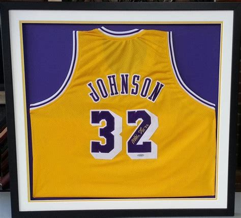 Diy Basketball Jersey Frame : DIY: Basketball Jersey - YouTube | Basketball jersey ... : It does ...