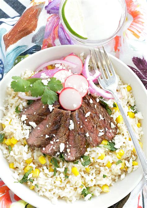 Grilled Carne Asada Burrito Bowls - Foodtastic Mom