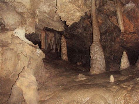 Oregon Caves National Monument - Cave Entrances (Natural) on Waymarking.com