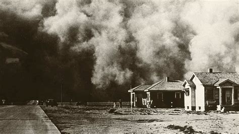 20 Tragic Photos from America's Dust Bowl in the 1930s - History Collection