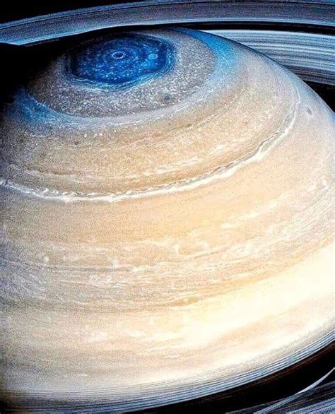 Saturns North Pole hexagon : r/space