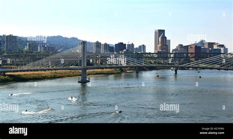 Portland Skyline, Oregon Stock Photo - Alamy