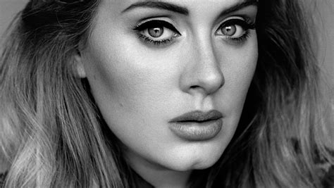 Adele rolls in deeper on her new album, '25'