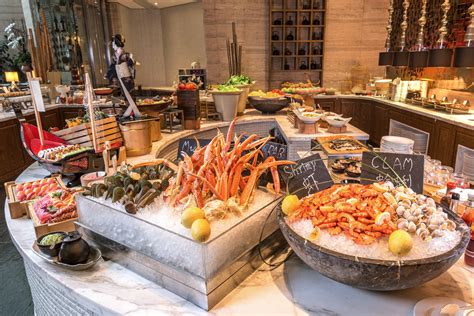 Buy Atrium Café Crayfish Seafood Buffet Experiences Tickets in Shanghai