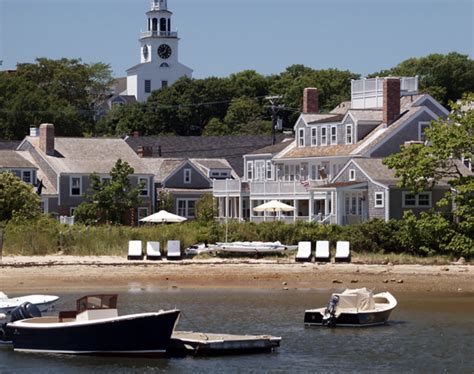 Best Nantucket Hotels on the Beach - New England Today