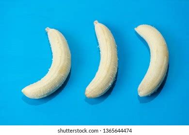 365 imágenes de Banana without peel - Imágenes, fotos y vectores de stock | Shutterstock