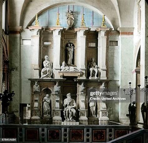 56 Tomb Of Pope Julius Ii Stock Photos, High-Res Pictures, and Images - Getty Images