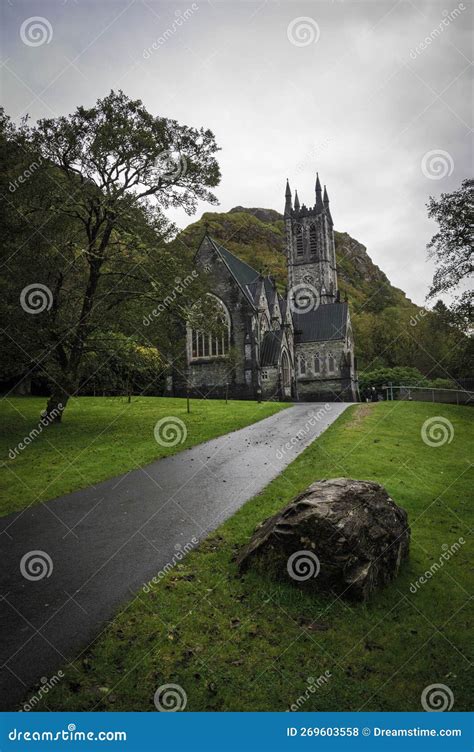 Chapel of the Kylemore Abbey in Connemara Stock Photo - Image of ...