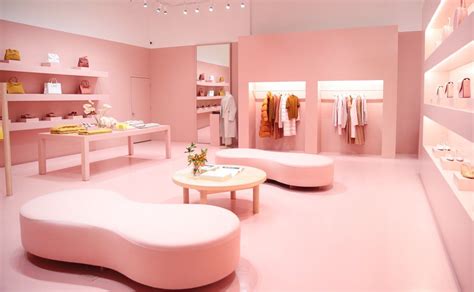 Where Are Pink Stores Located – iBikini.cyou