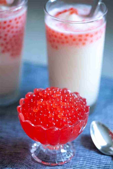 How to Make Popping Boba Without Sodium Alginate (Cold Oil Spherification) - Best Kept Dishes