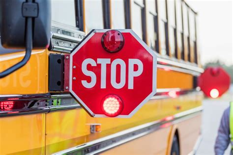 What Are The Rules For Stopping For A School Bus In Florida? - Hire ...