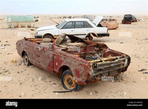 Abandoned cars in the desert. Qatar, Middle East Stock Photo - Alamy