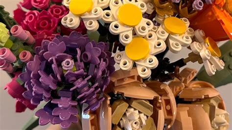 Lego Flower Bouquet review | GamesRadar+