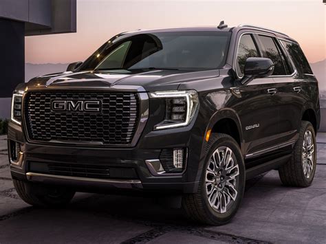 2023 GMC Yukon Denali Ultimate Debuts As Ford Expedition Platinum Foe