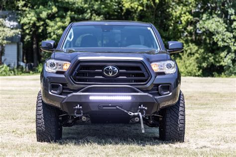 Front Bumper | Toyota Tacoma 2WD/4WD (2016-2023) | Rough Country