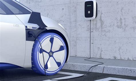 Volkswagen challenges Tesla with EV charging, electricity unit | Automotive News