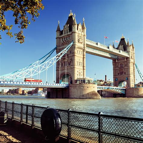 London Bridge vs Tower Bridge Comparison - The London Pass