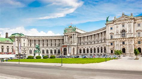 Hofburg, Wien - Tickets & Eintrittskarten | GetYourGuide