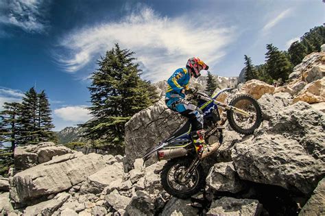 Enduro Bike Of The Year 2024 - Ailey Arlinda