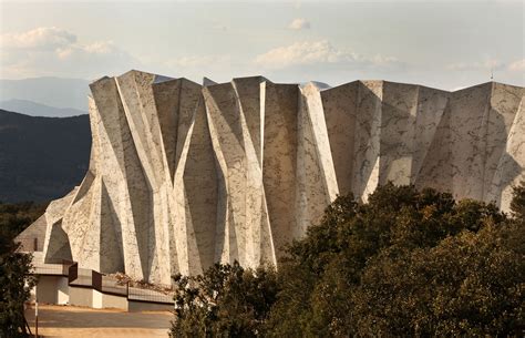 Grotte Chauvet 2 at Caverne du Pont d’Arc a Time Warp - Perfectly Provence