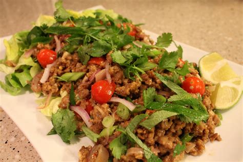 Bunny and the Wolf: Larb: Thai Spicy "Beef" Salad