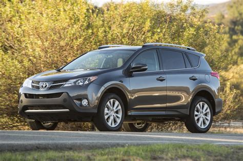 Toyota RAV 4 IV (CA40) Restyling 2015 - now SUV 5 door :: OUTSTANDING CARS