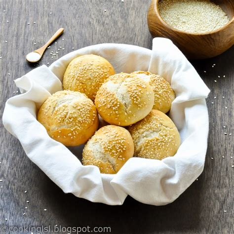 Sesame Seed Hamburger Bread Buns