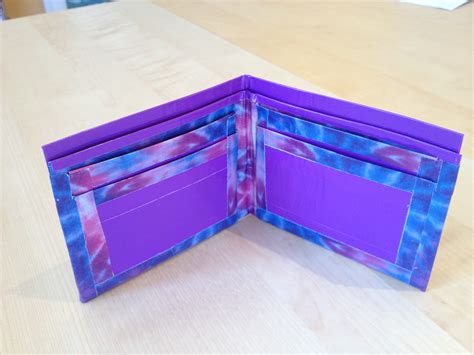 Duct Tape Wallet - hackNcraft