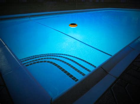 Amazon.com : Blue Wave NA4183 StarShine Floating LED Solar Pool Light : Swimming Pool Lighting ...