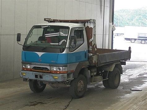 Mitsubishi canter 10/5 tipper 2000 – Surplus