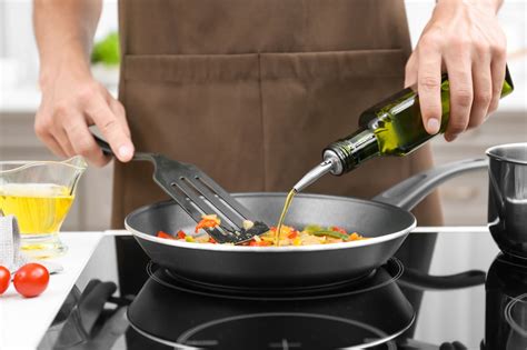 Can You Cook With Extra Virgin Olive Oil? | OliveOil.com