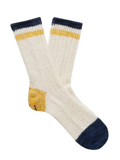 21 Best Winter Socks for Men in 2022: Colorful, Cold Weather Options From Smartwool, Wolford ...