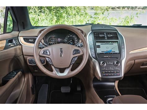 2015 Lincoln MKC: 95 Interior Photos | U.S. News