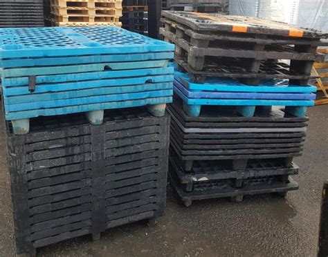 Plastic Pallets: The Difference Between Stackable and Rackable PalletsPlastic Pallets UK