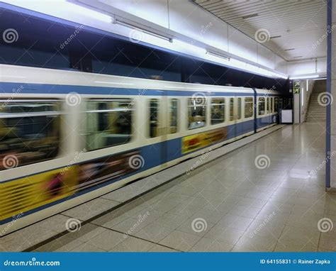 Subway in Munich editorial photo. Image of passengers - 64155831