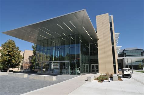 Architecture Building Entrance Canopy - itsessiii