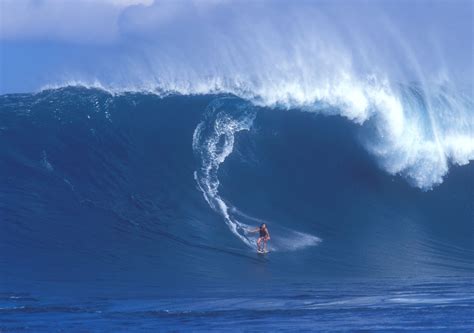 Going total wipeout on Maui beach baby! | Surfing destinations, Big wave surfing, Best surfing spots